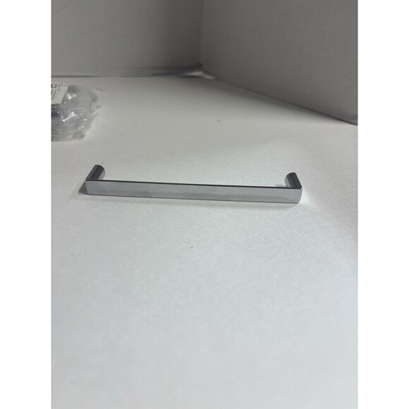 Richelieu Cabinet Pulls Chrome Lot of 10 - Picture 6 of 7